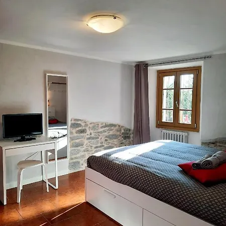 Apartment Stone *